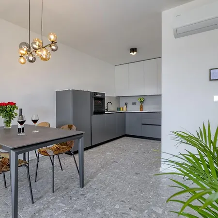 Apartment New Modern Mima (adults Only) *