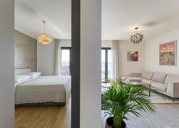 New Modern Mima * Πούλα