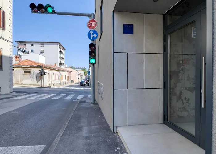 Διαμέρισμα New Modern Mima Πούλα